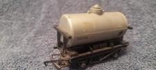 Triang BP tanker wagon no packaging