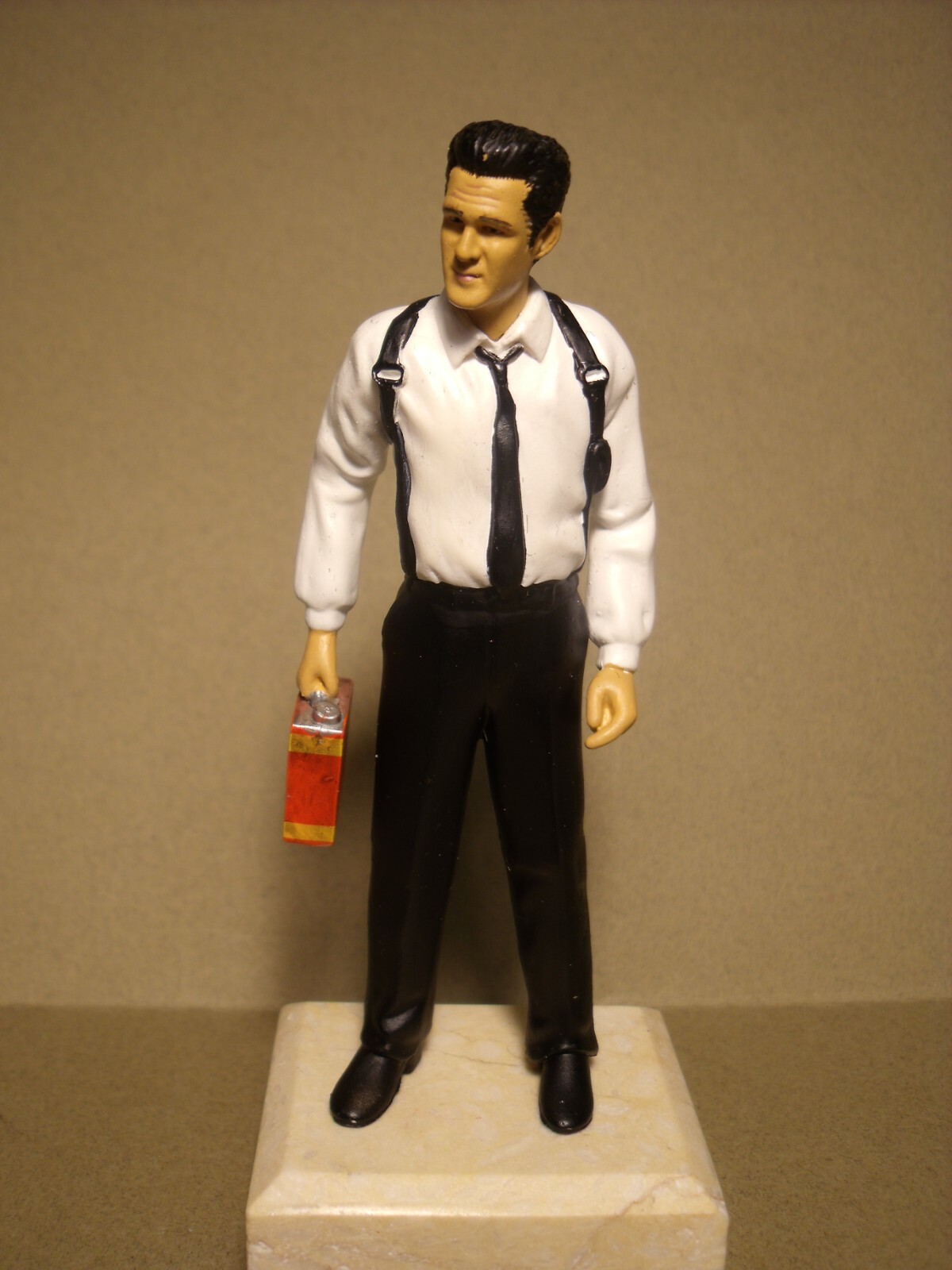 Figurine 1/18 Michael Madsen Reservoir Dogs de Vroom en résine brute à peindre