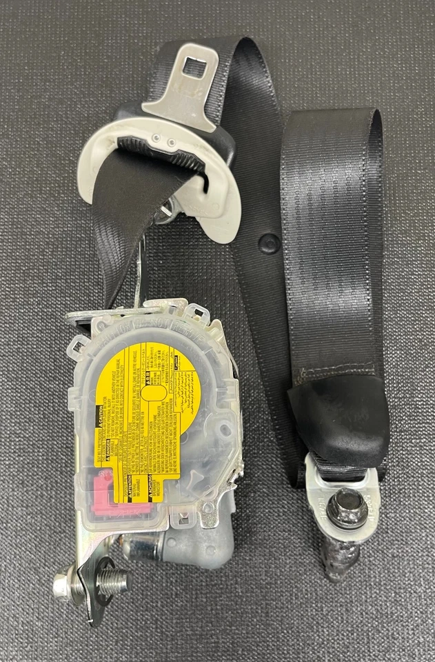 Cinturón de seguridad delantero izquierdo del lado del conductor Subaru Legacy Outback SW 2010 2011 2012 FABRICANTE DE EQUIPOS ORIGINALES Foto 2 de 4