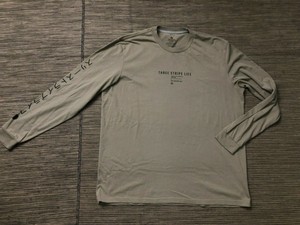 international three stripe life tee