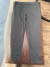 Xersion Women's Grey Joggers Size M Athletic Pants Elastic Waist