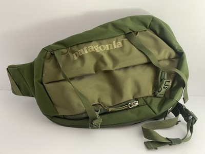 Patagonia Atom Sling Crossbody Bag 8L Unisex Zipped Compartment