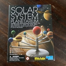 Kidz Labs 4M Solar System Planetarium Model Kit Ages 8 See Photos