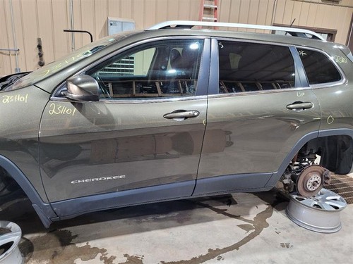 2014-18 Jeep Cherokee (2.4L / AT / AWD) Starter Motor - Picture 11 of 14