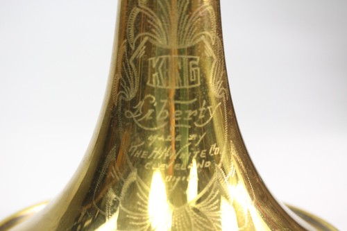 H.N. White KING LIBERTY 2B Trombone excellent 1958 vintage tenor original case - Picture 3 of 24