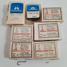 MUSTAD 94842 Up Eye Dry Fly Hooks Size 10, 12, 14, 18, 22, 26 and 28 Trout Hooks