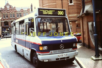 ORIGINAL 35mm SLIDE 8053 - Thames Transit MB711D / MARSHALL 34 N206CUD Oxford 25.5.96