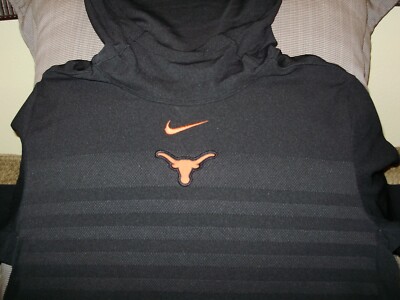 nike fly rush pullover hoodie