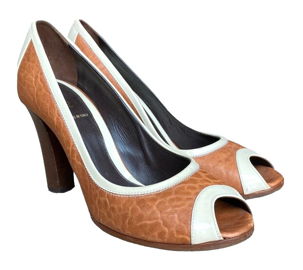 Tacones lisos patentados de cuero para mujer Fendi