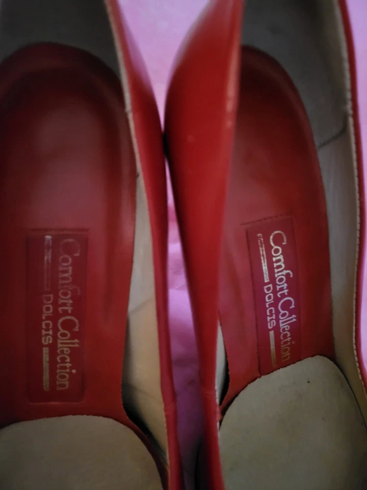 Zapatos de salón Dolcis Comfort Collection de cuero rojo para mujer talla 8M "Mary" Foto 2 de 4