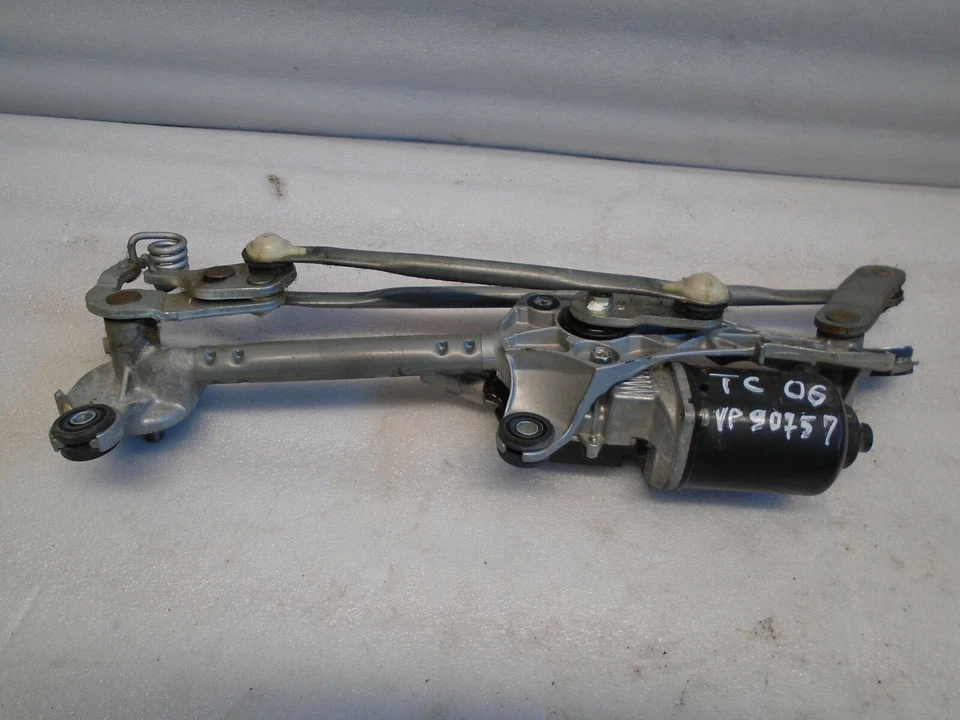 Limpiaparabrisas Scion tC 2005-2010 motor transmisión acoplamiento OEM VP90757 Foto 3 de 4