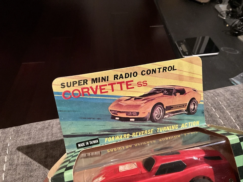 Super Mini Radio Control Corvette SS Schuco Toy Company años 60’s-70’s Foto 2 de 4