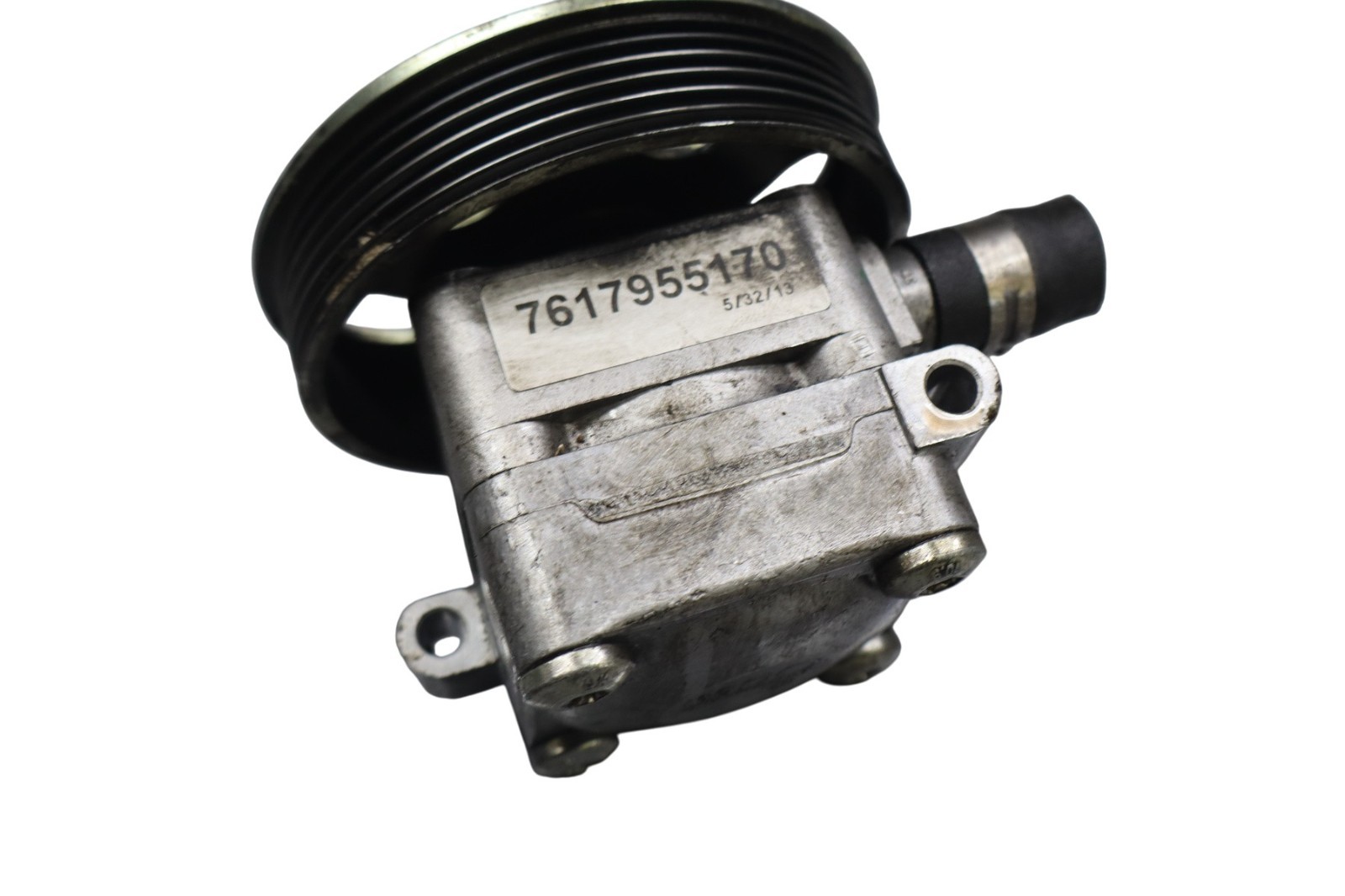 14-17 Maserati Ghibli M157 Power Steering Pump W/ Pulley 7617955170 Oem