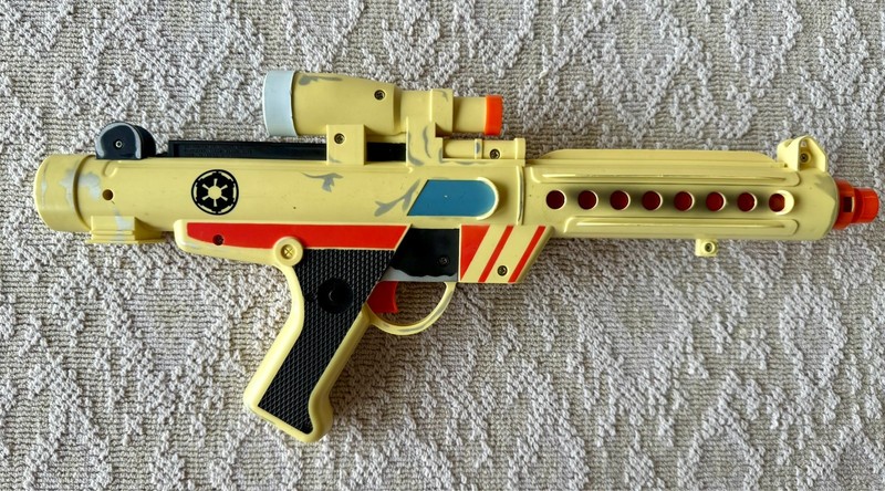 Hasbro Star Wars Stormtrooper E-11 Blaster Gun Rifle Lights & Sounds Work 1996