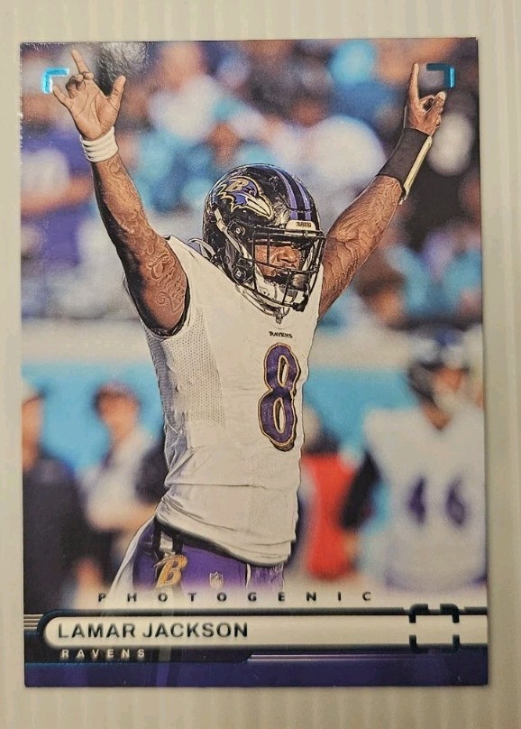 2022 Panini Chronicles - Photogenic Lamar Jackson #PH-3 Teal Baltimore Ravens