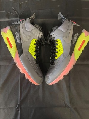 NEW Nike Air Max 90 Ice SneakerBoot Size 11.5