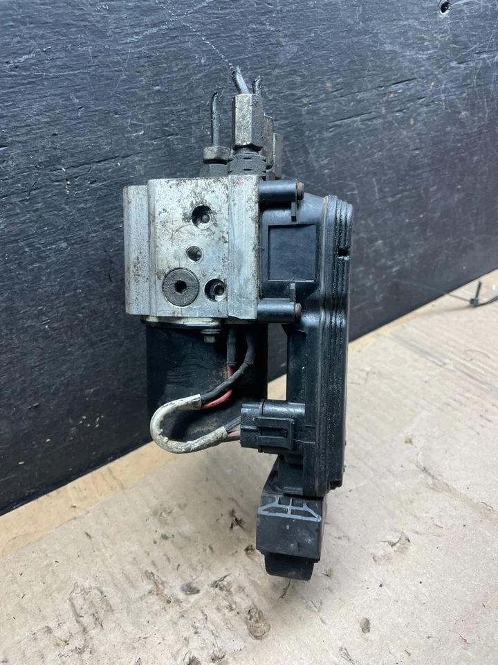 Ford E250 E350 Econoline 2004 2007 bomba de freno antibloqueo ABS antibloqueo u9120 DG Foto 2 de 4