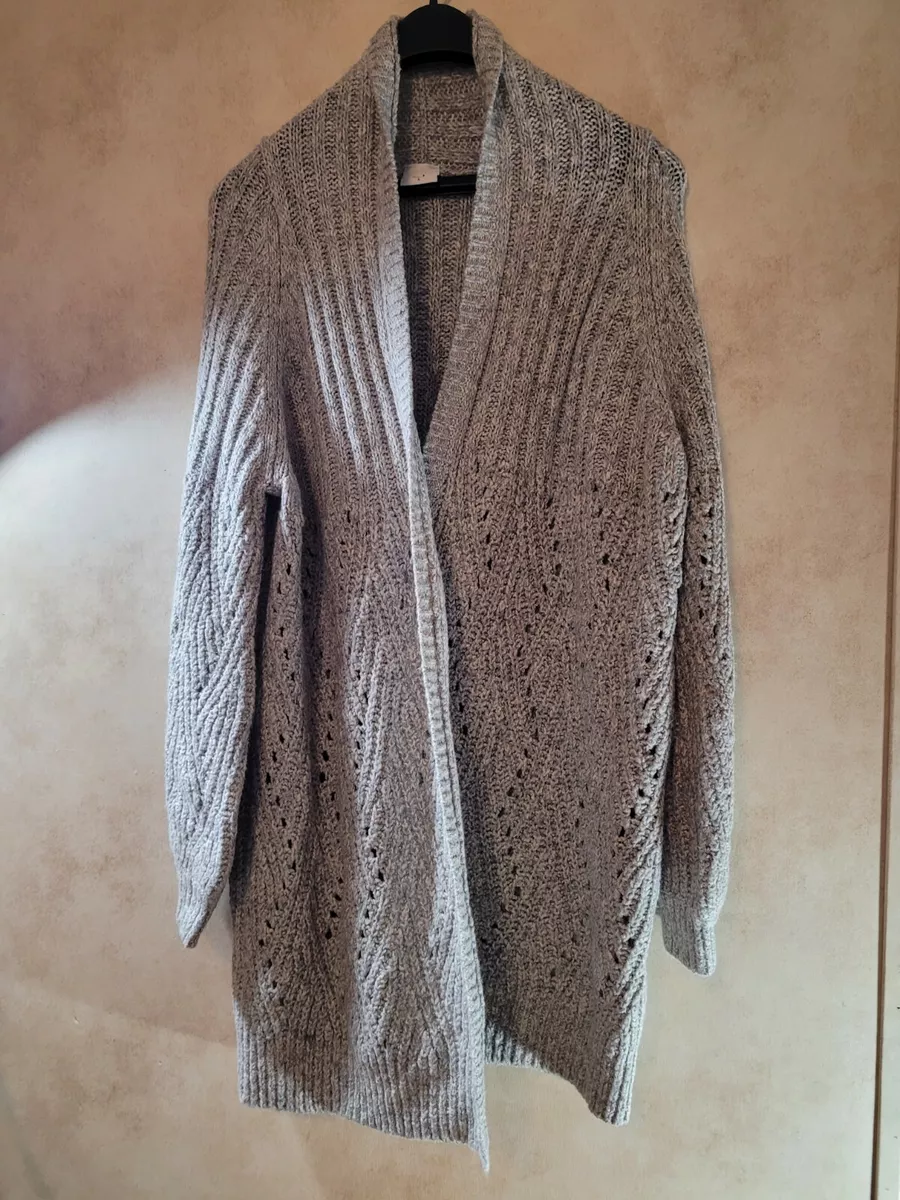 Cabi clearance cathedral cardigan