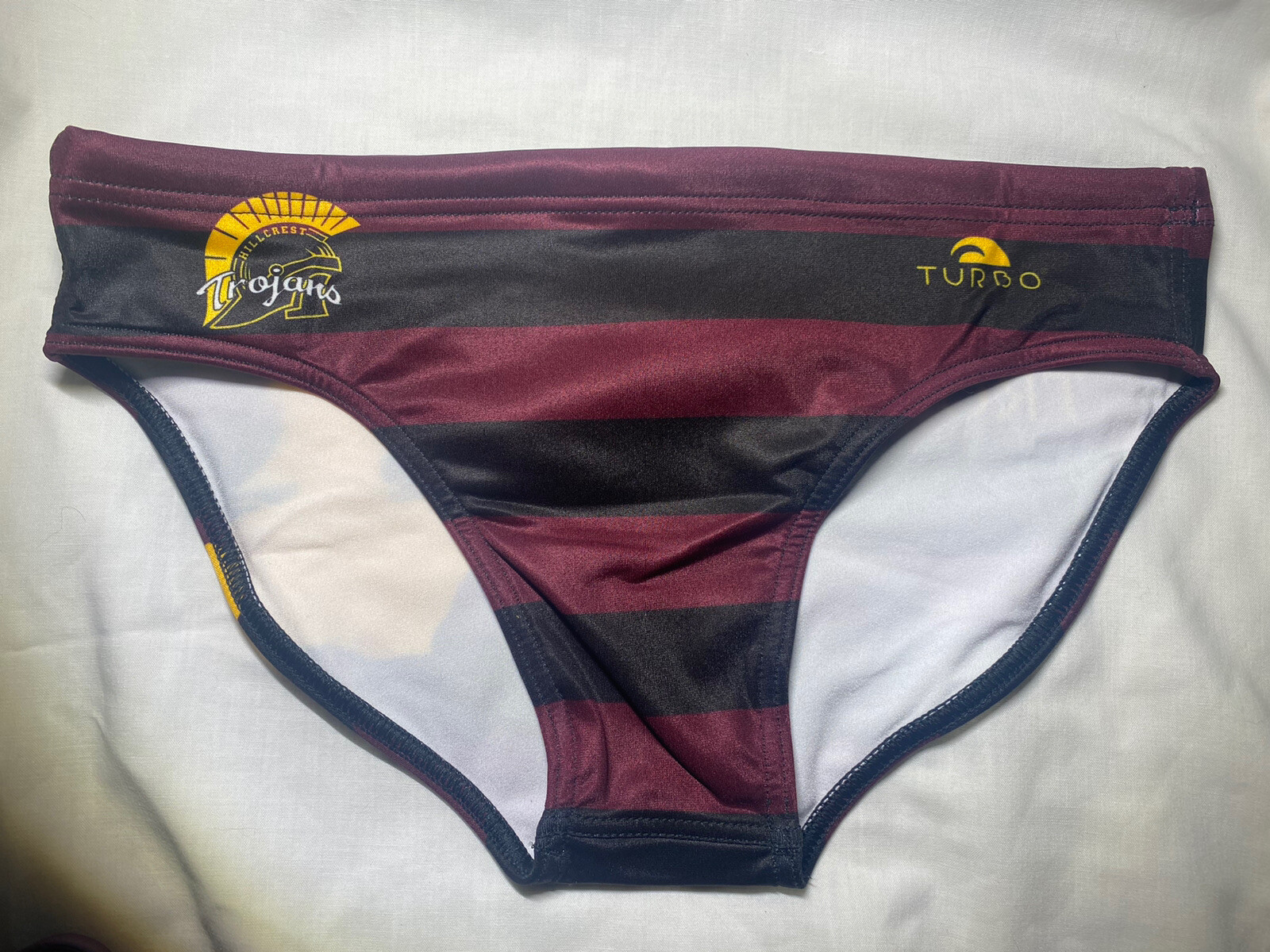 Mens Turbo Water Polo Speedo MD / 32 Riverside Hillcr… Gem