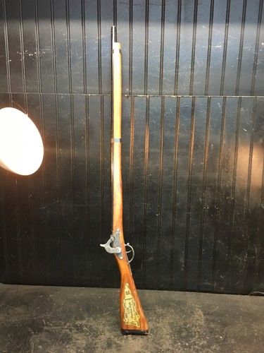 Vintage 1960s - 1776 Freedom Musket Rifle Toy Cap Parris Savannah Tenn- USA 37"