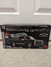 2026 Mattel Brick Shop , Hot Wheels , ’83 Chevy Silverado , Walmart Exclusive !