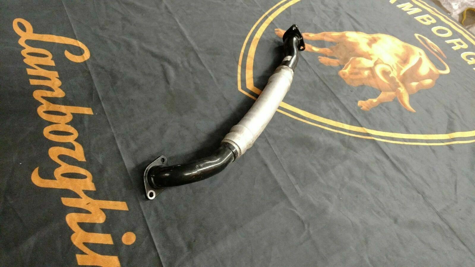 LAMBORGHINI AVENTADOR OIL PIPE HOSE OEM 470115688A 
