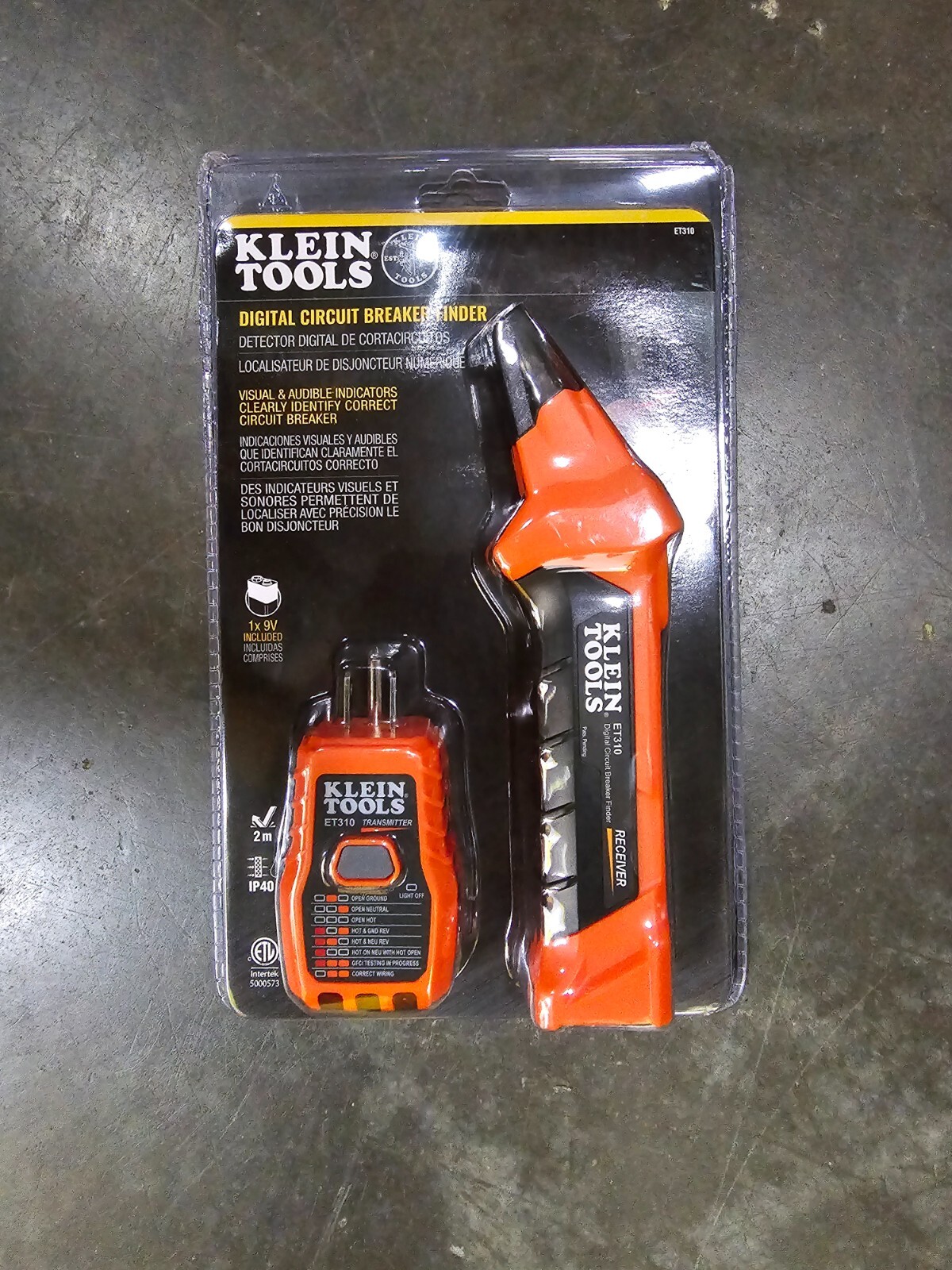 Klein Tools ET310 AC Circuit Breaker Finder Integrated GFCI Outlet