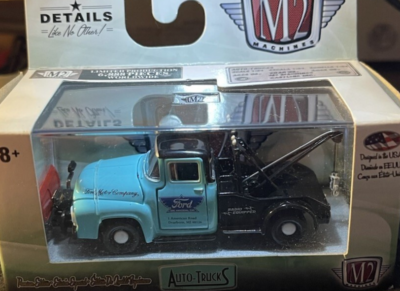L10 32500 52 M2 MACHINES AUTO TRUCKS 1956 Ford F 100 Tow Truck Sea