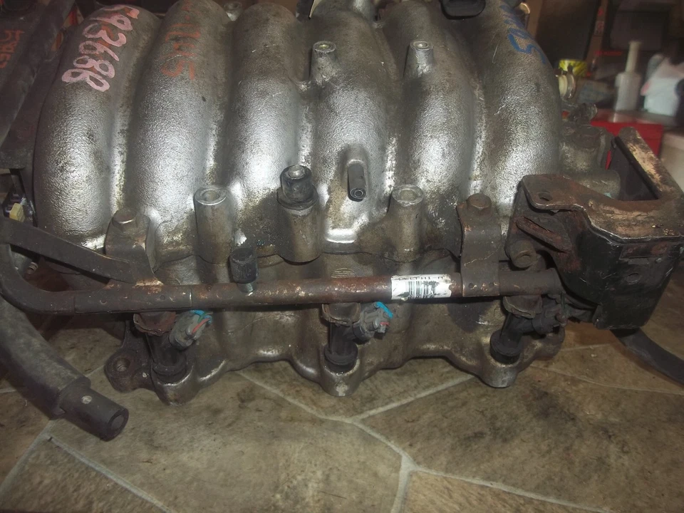 00-04 RODEO 00-02 PASSPORT TROOPER V6 colector de admisión superior inferior con rieles de combustible Foto 2 de 4