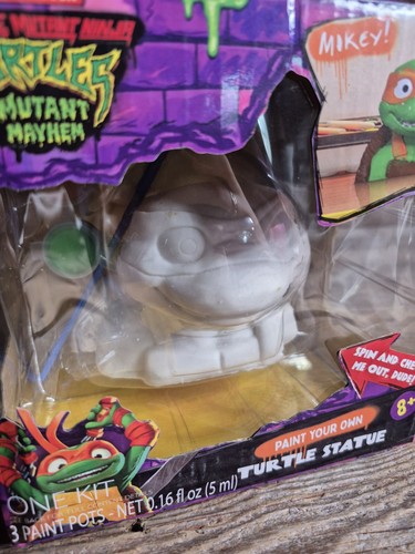 Teenage Mutant Ninja Turtles Mutant Mayhem "Mikey" Figura in vinile fai da te NUOVA - Foto 2 di 12