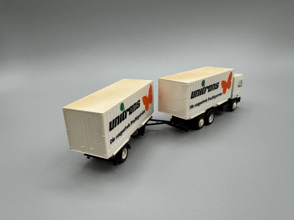 1:87 Herpa DAF 95 (Unitrans) Container-Hängerzug - Bild 3 von 4