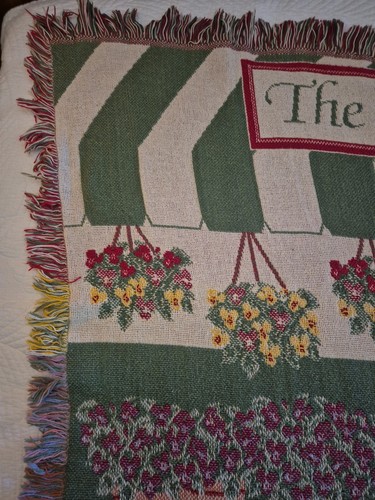 Vintage American Farmhouse Woven Tapestry Throw Blanket - 193cm L x 128cm W - Picture 5 of 24