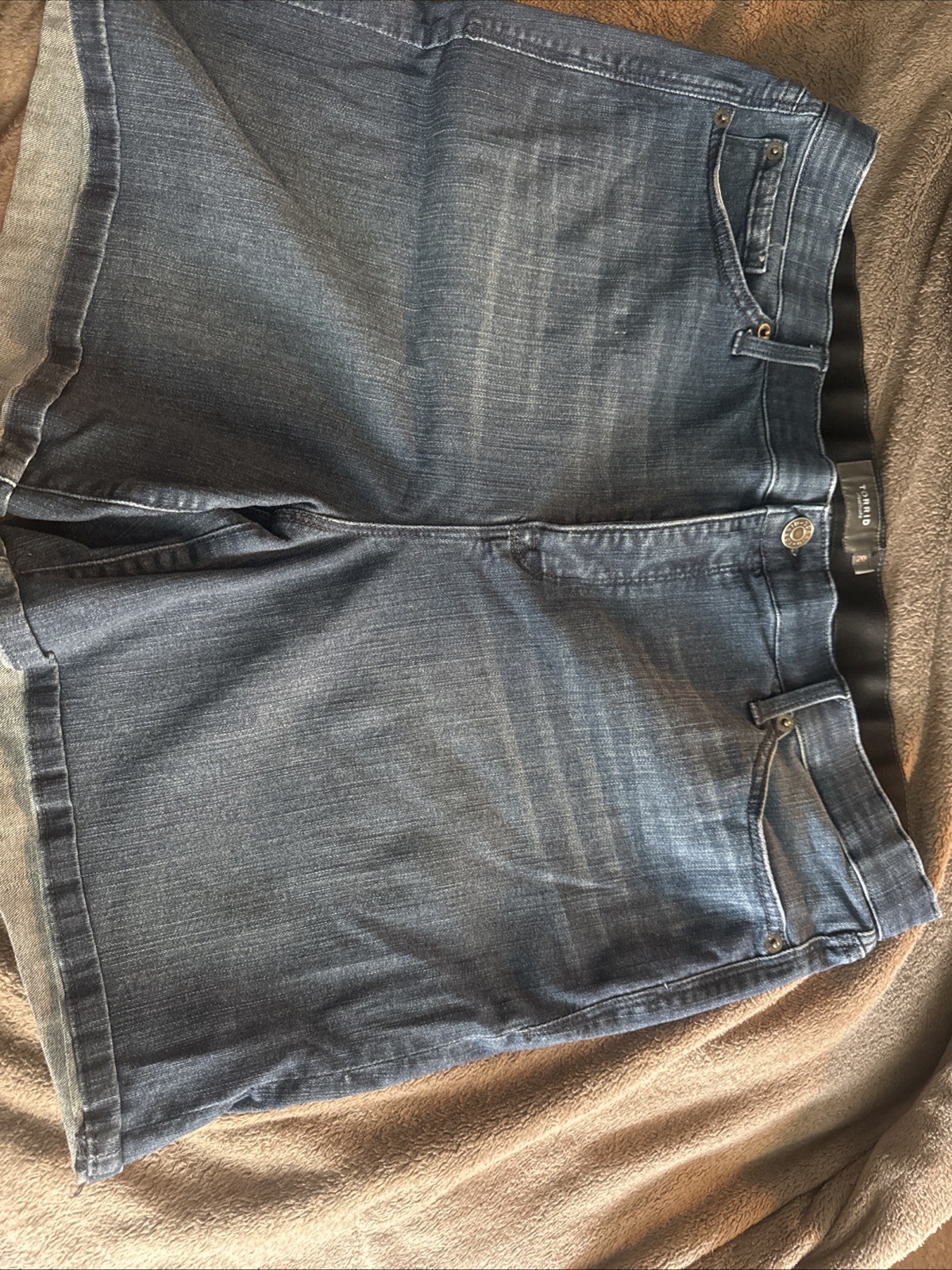 Torrid Women's Denim Shorts, Size 20, Blue