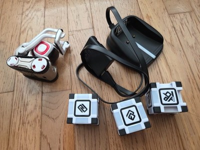 Anki Cosmo Robot Toy with Three Cubes and Charger