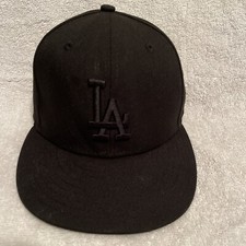 Los Angeles LA Dodgers Baseball Hat NEW ERA 59Fifty Fitted Size 7 Blackout