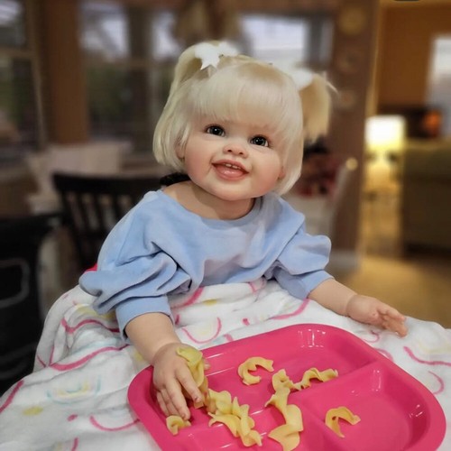 28" Already Painted Reborn Baby Doll Cute Toddler Girl Short Hair Cloth Body Toy - Picture 4 of 4
