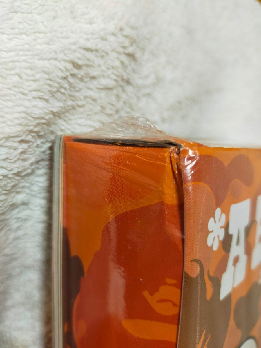 A Bathing APE Clock BAPEX Collection 2009 Limited With Magazine