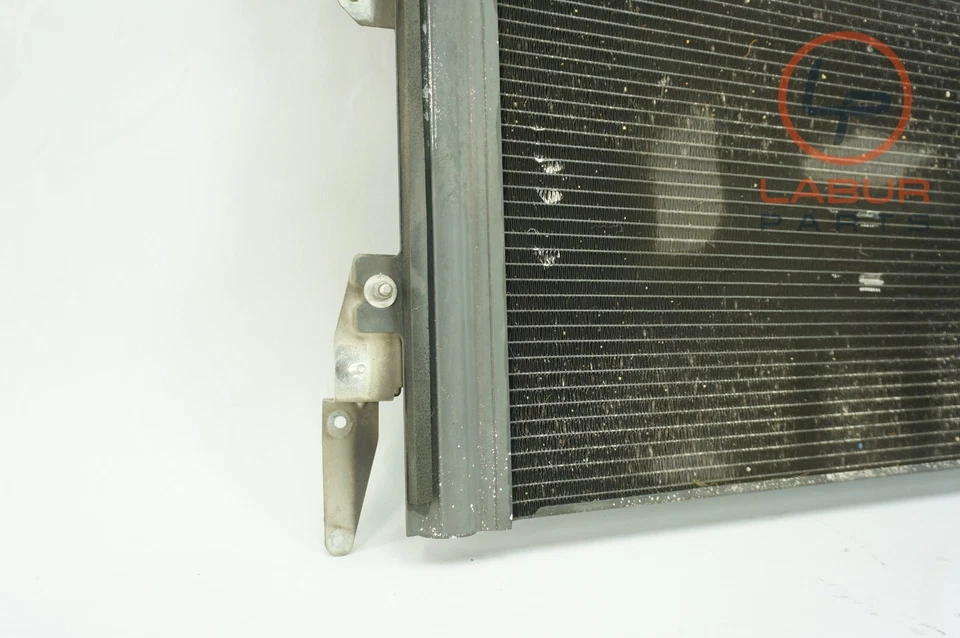 M139 09-19 Maserati GranTurismo Quattroporte aire acondicionado condensador enfriador de aceite Z6493 Foto 2 de 4