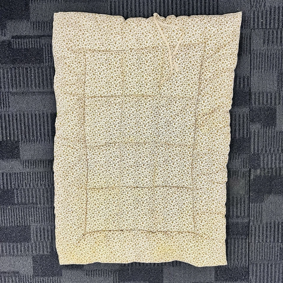 Vintage Winnie The Pooh Quilted Blanket Disney 36” X 25” - Image 2 of 2