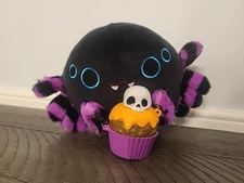 Snackles Halloween  Pack Zuru Plush Spider Holding A Skeleton 5" Plush