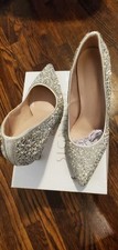 Galina Signature Pearl And Crystal Pointed Toe Pumps Heels Women Size 8.5 LNC