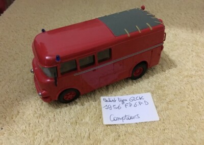 Miniature Berliet GLCK 1956 - Camion De Pompiers Comptours 1:50 - Résine Rouge
