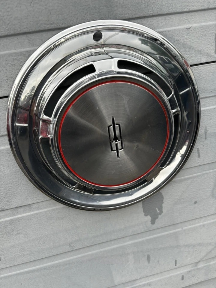 Oldsmobile Cutlass 442 88 98 F85 1970 ”Juego de 4 tapacubos Poverty raro 14” fabricante original Foto 4 de 4