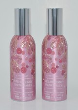 2 BATH BODY WORKS STRAWBERRY SNOWFLAKES CONCENTRATED ROOM SPRAY MIST FRESHENER