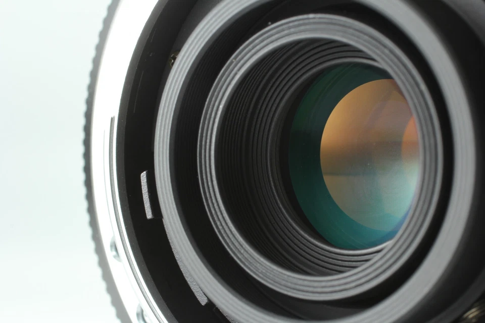 Lente macro "RARA R Only Mount" Leica Vario Elmar R 35-70 mm f4 E60 de JAPÓN Foto 4 de 4