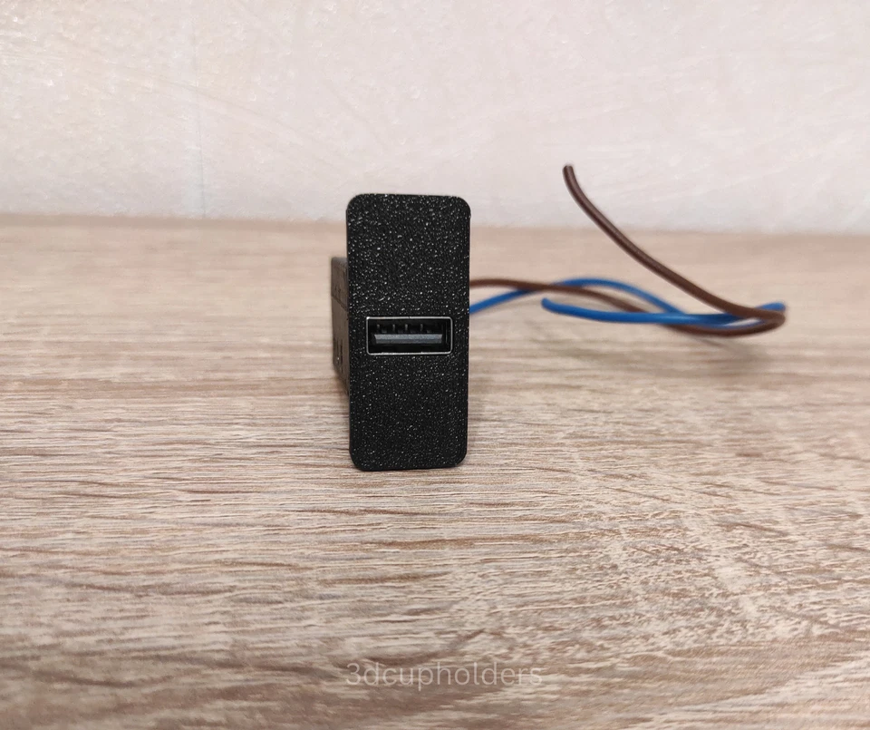 BMW Z3 PreFL (1996-1999) Cargador USB Rápido Botón Cubierta Foto 2 de 2