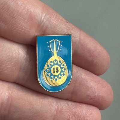 Vintage Mandolin 15 Year Service Award Blue Shield Enamel Lapel Pin
