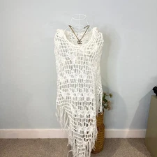 vintage y2k white crochet poncho- shawl pull over 