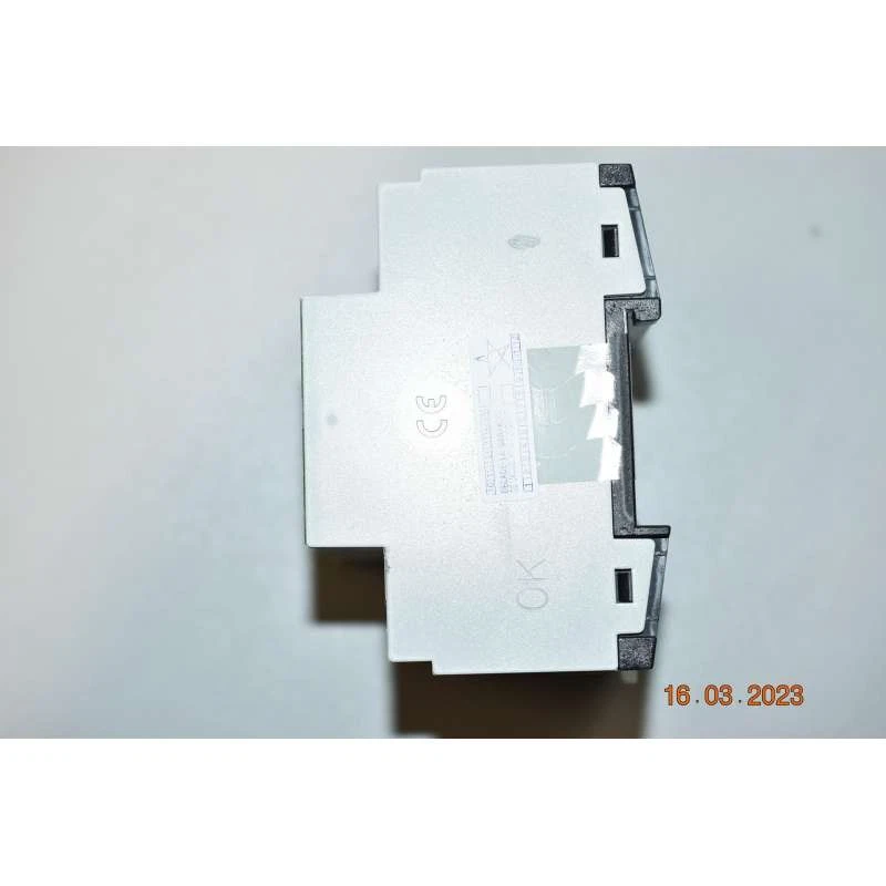 KNX 649310 Merten Dimmer Universel REG-K/230/1000 W - Photo 2/4