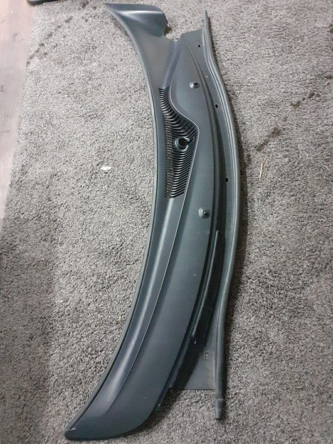 99-03 Ford Windstar Cowl Top Vent Grille Panel OEM 1F22-1602222-ACW